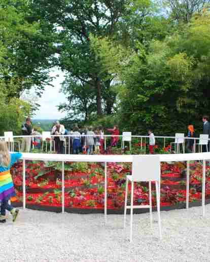 2014卢瓦尔河畔肖蒙国际花园节的亭子绽放 -- 致命罪恶的花园”