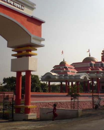 一座寺庙项目赛巴巴Mandir在Tarwade贝特