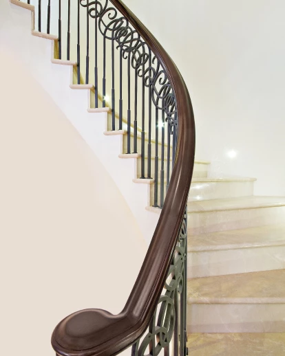 切斯特菲尔德山-传统螺旋楼梯