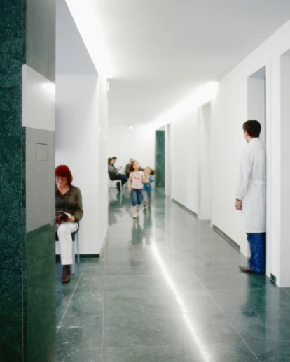 瑞士苏黎世重建眼科诊所