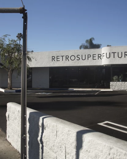 RETROSUPERFUTURE (洛杉矶)