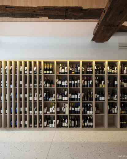 葡萄酒商店和接待空间 “Soif d'Ailleurs”