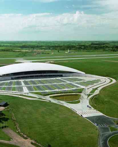 卡拉斯科国际机场新航站楼
